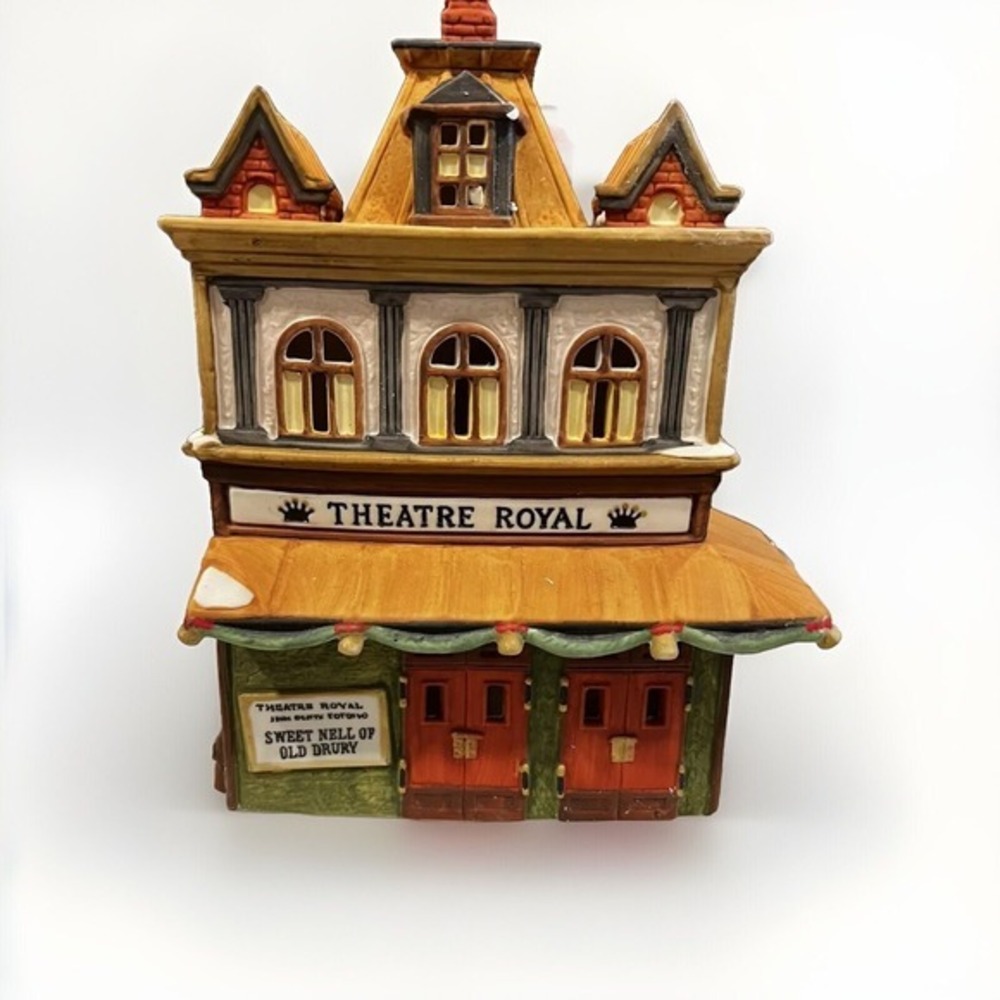 Dept 56 Theatre Royal Retired 1989 Dickens Village‎ Vintage Snow Village